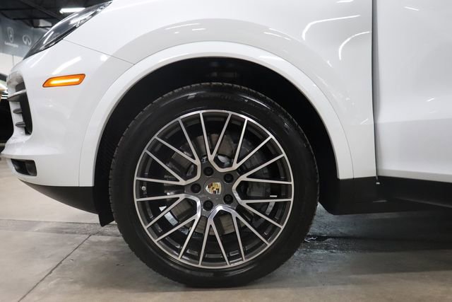 Used 2019 Porsche Cayenne S AWD/4WD image 34