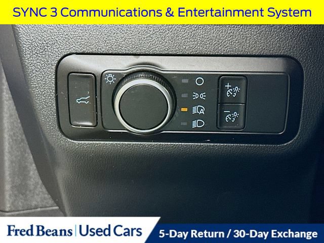 Certified 2022 Ford Escape SE w/ SE Sport Appearance Package AWD/4WD image 13
