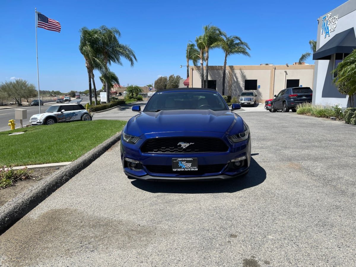 Used 2016 Ford Mustang Premium RWD image 2