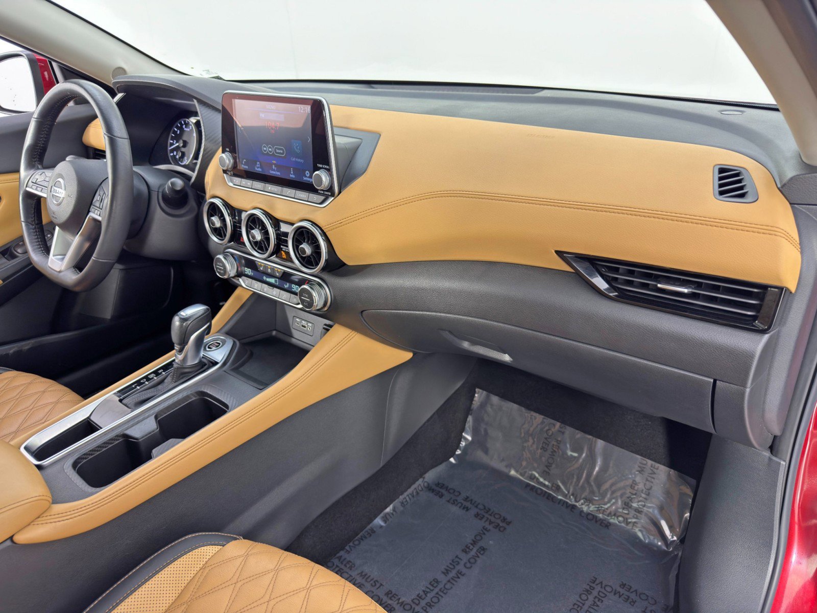 Used 2022 Nissan Sentra SV w/ SV Premium Package image 14