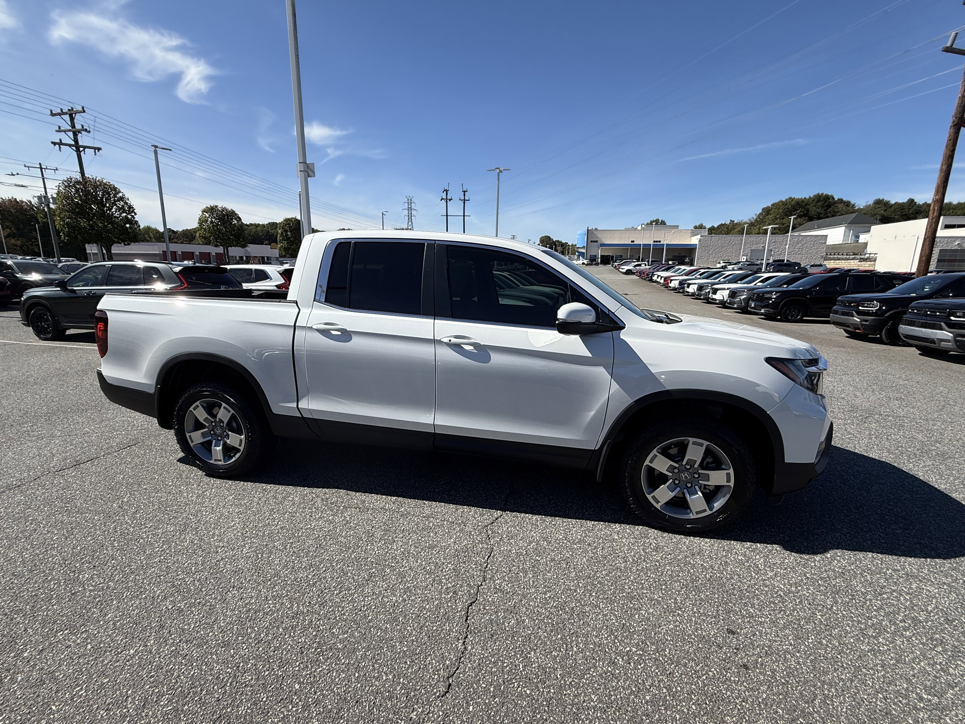 New 2026 Honda Ridgeline RTL image 2