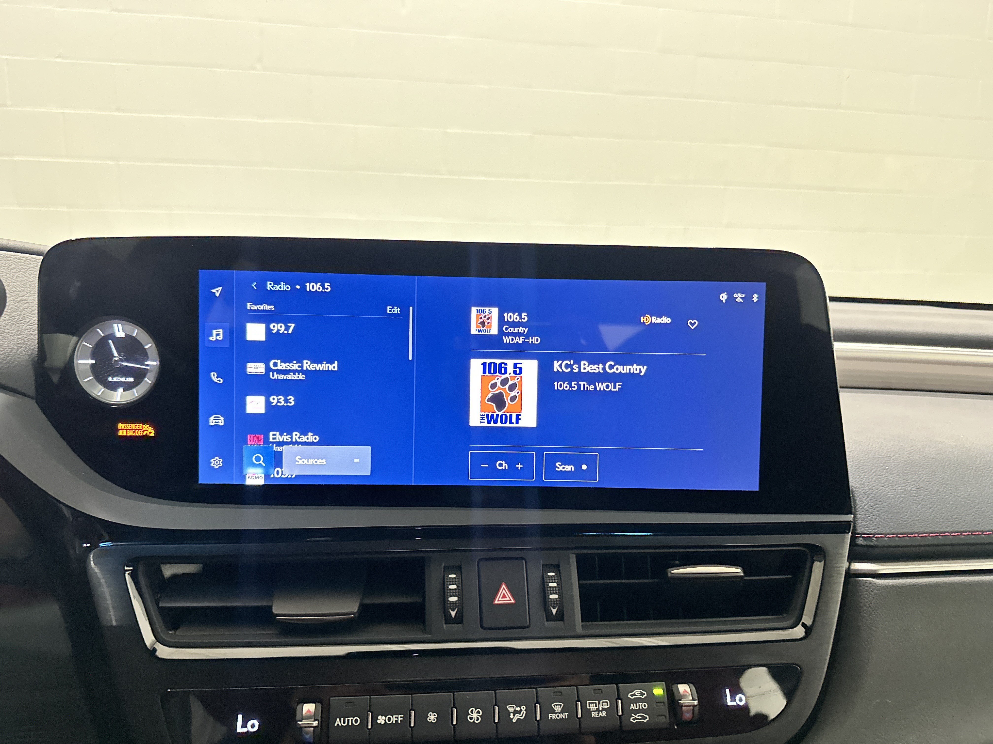 Used 2025 Lexus ES 350 F Sport FWD image 23