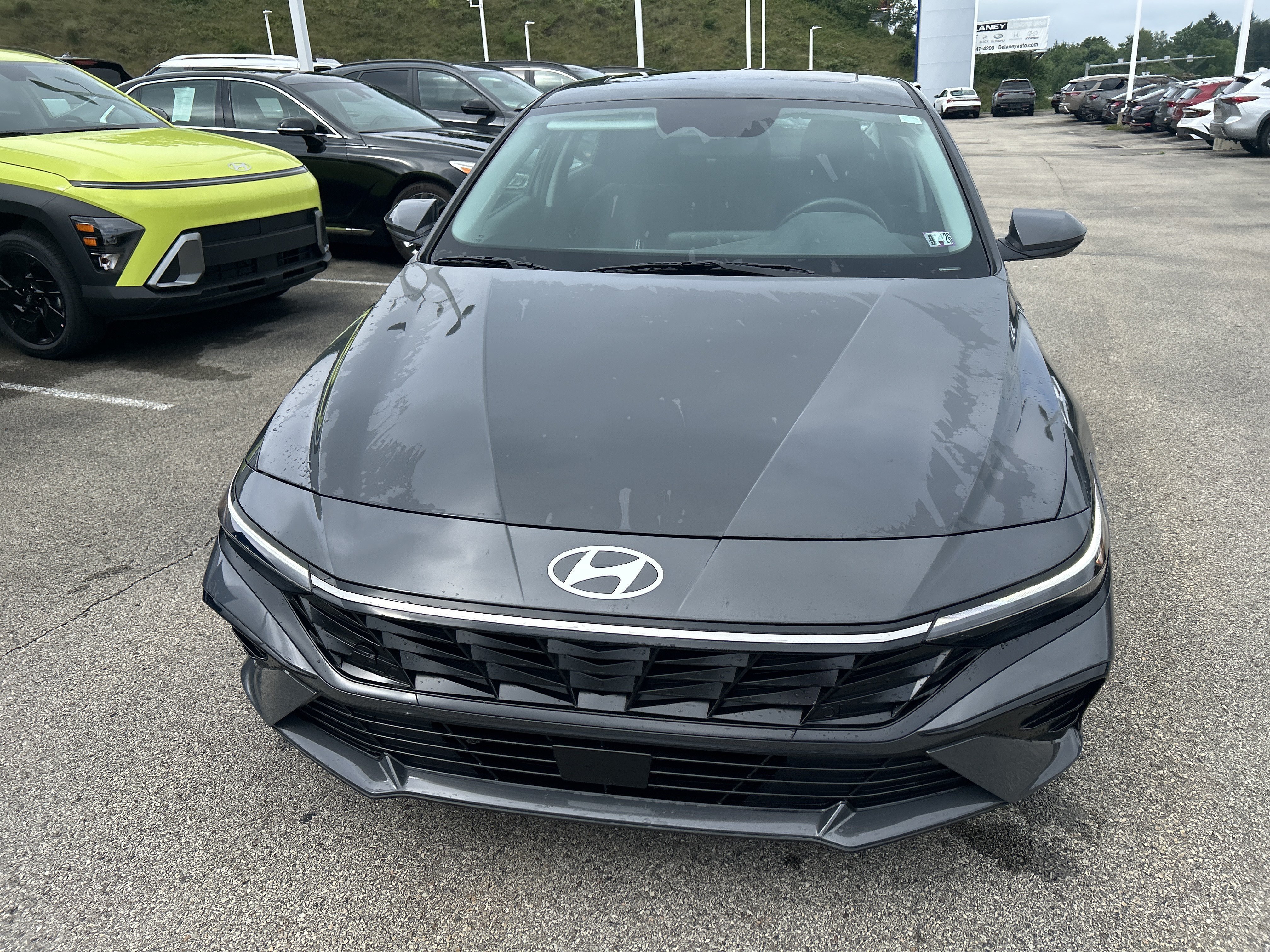 Certified 2025 Hyundai Elantra SEL FWD image 10