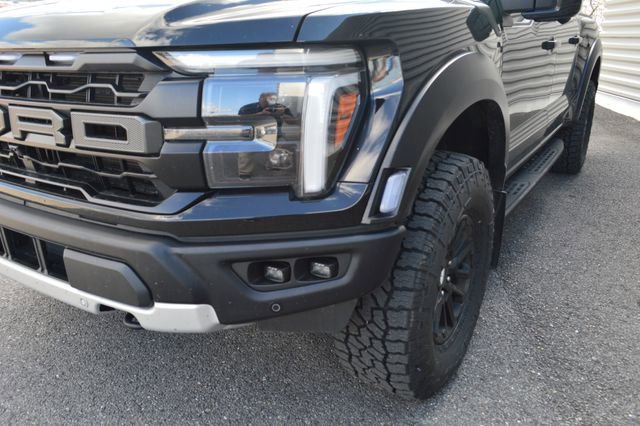 Certified 2024 Ford F150 Raptor image 9