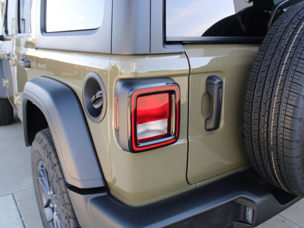 New 2025 Jeep Wrangler Sport S image 40