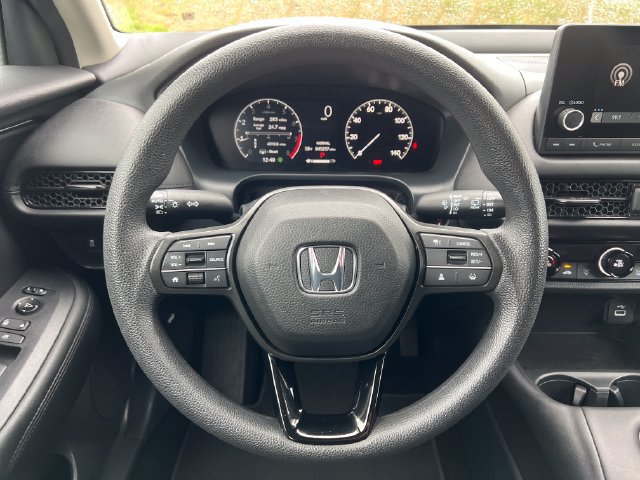 Used 2025 Honda HR-V LX image 18