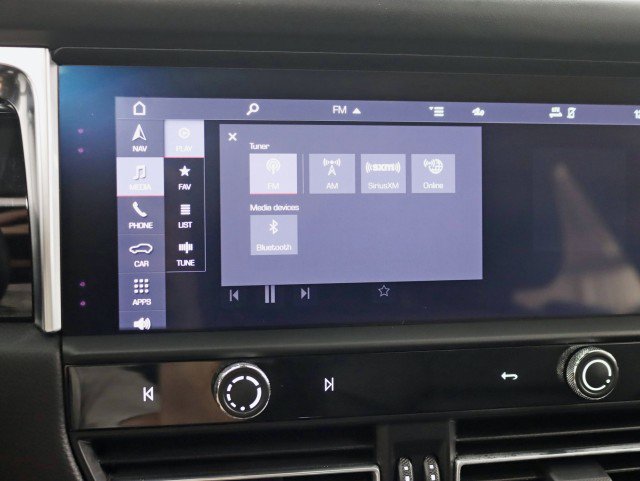 Used 2023 Porsche Macan image 20