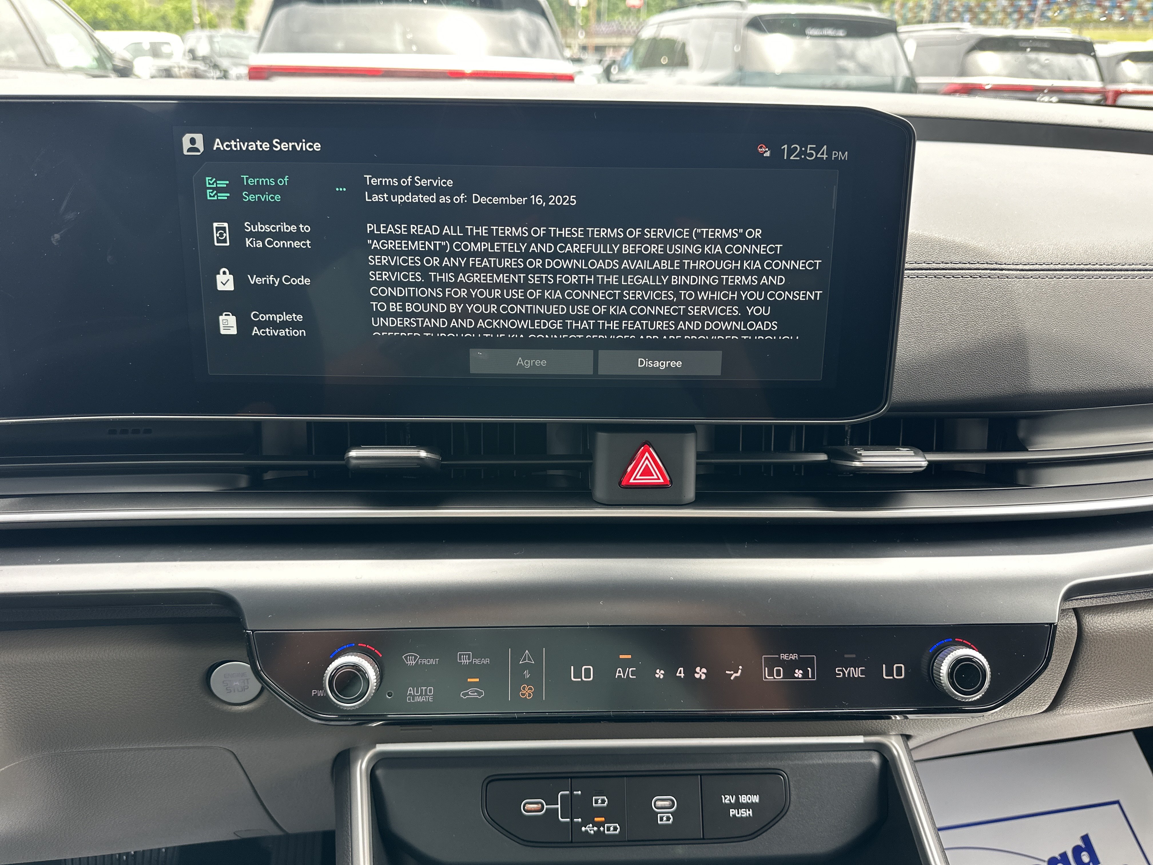 New 2026 Kia Carnival FWD image 28
