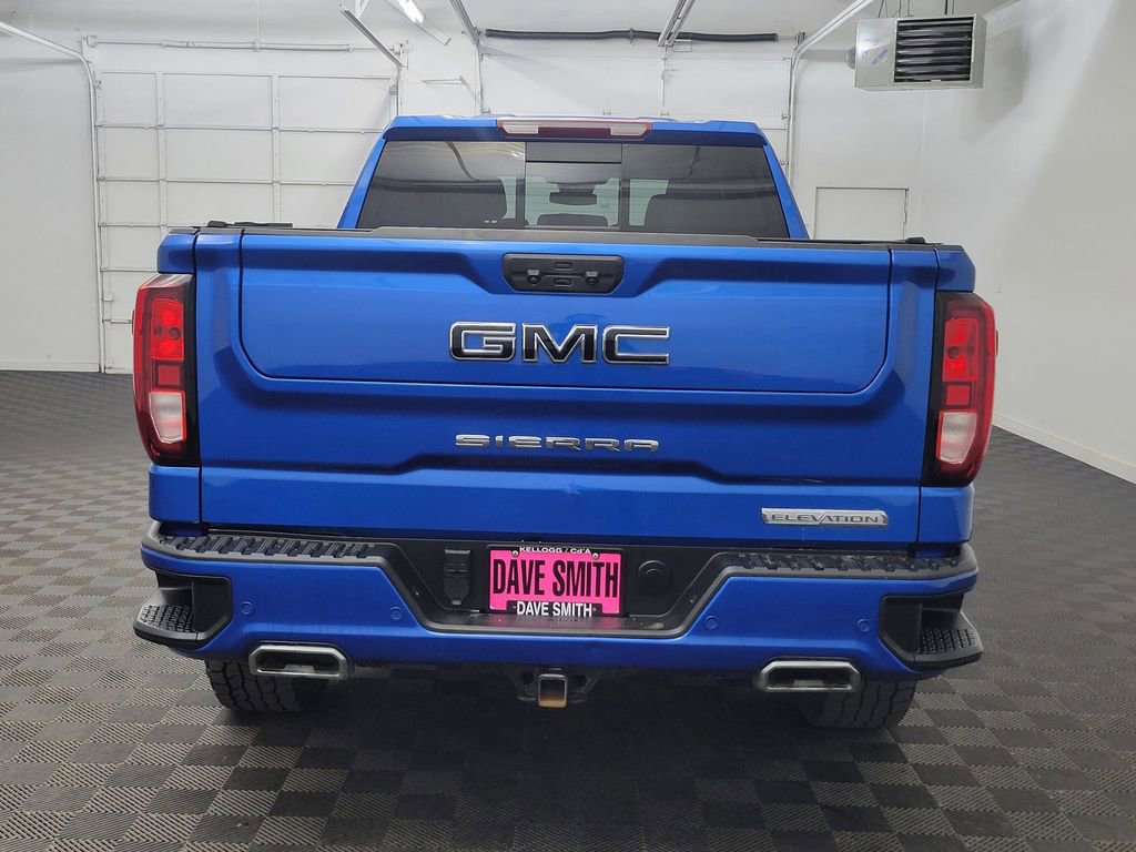 Used 2022 GMC Sierra 1500 Elevation w/ Elevation Premium Package image 9