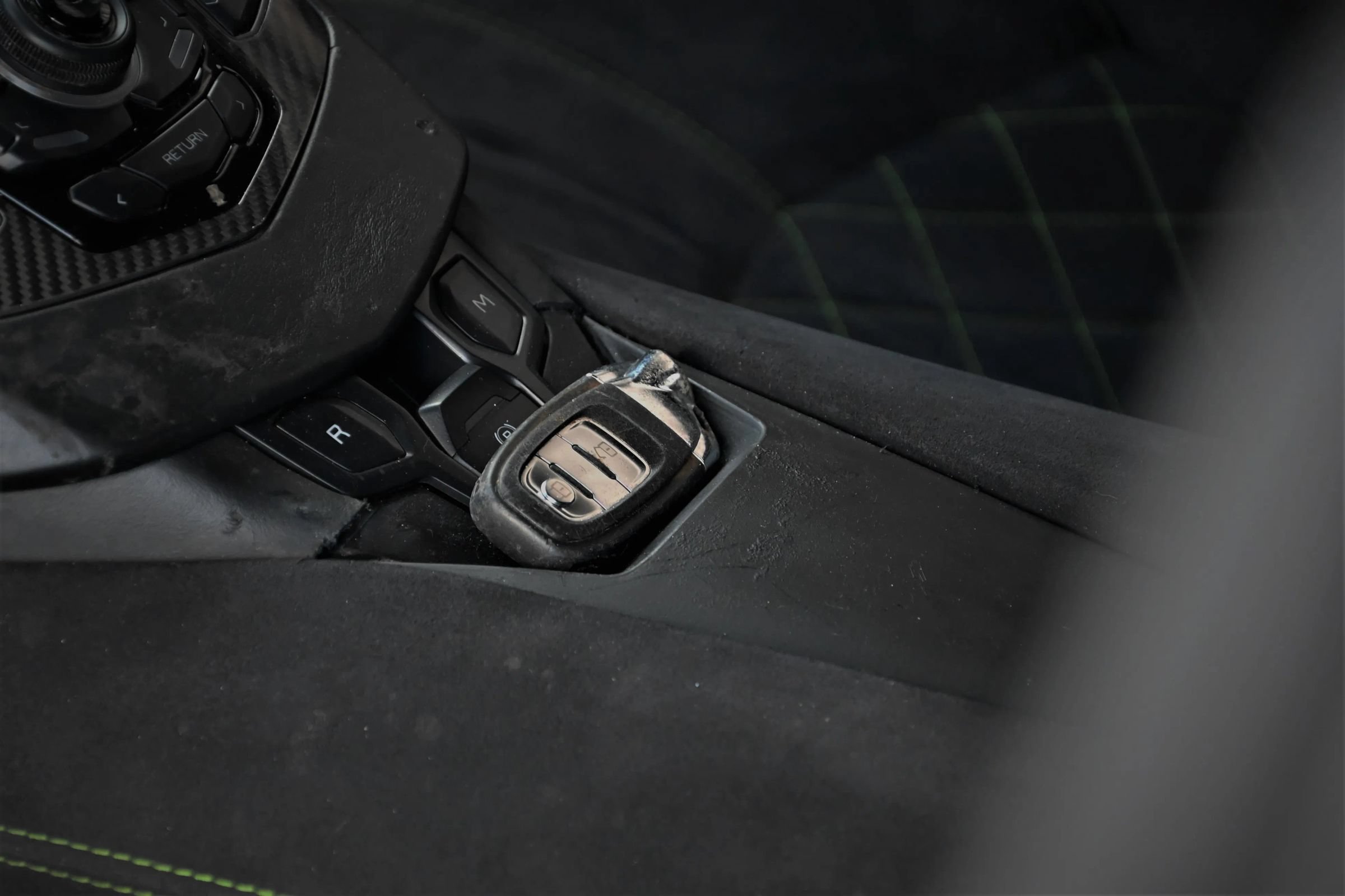 Used 2018 Lamborghini Aventador S AWD/4WD image 13