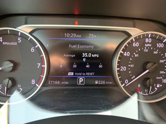 Used 2022 Nissan Sentra SV w/ SV Premium Package FWD image 31