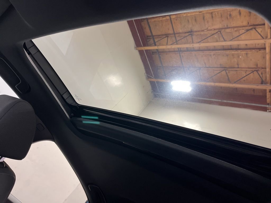 Certified 2025 Honda Civic Sport image 29