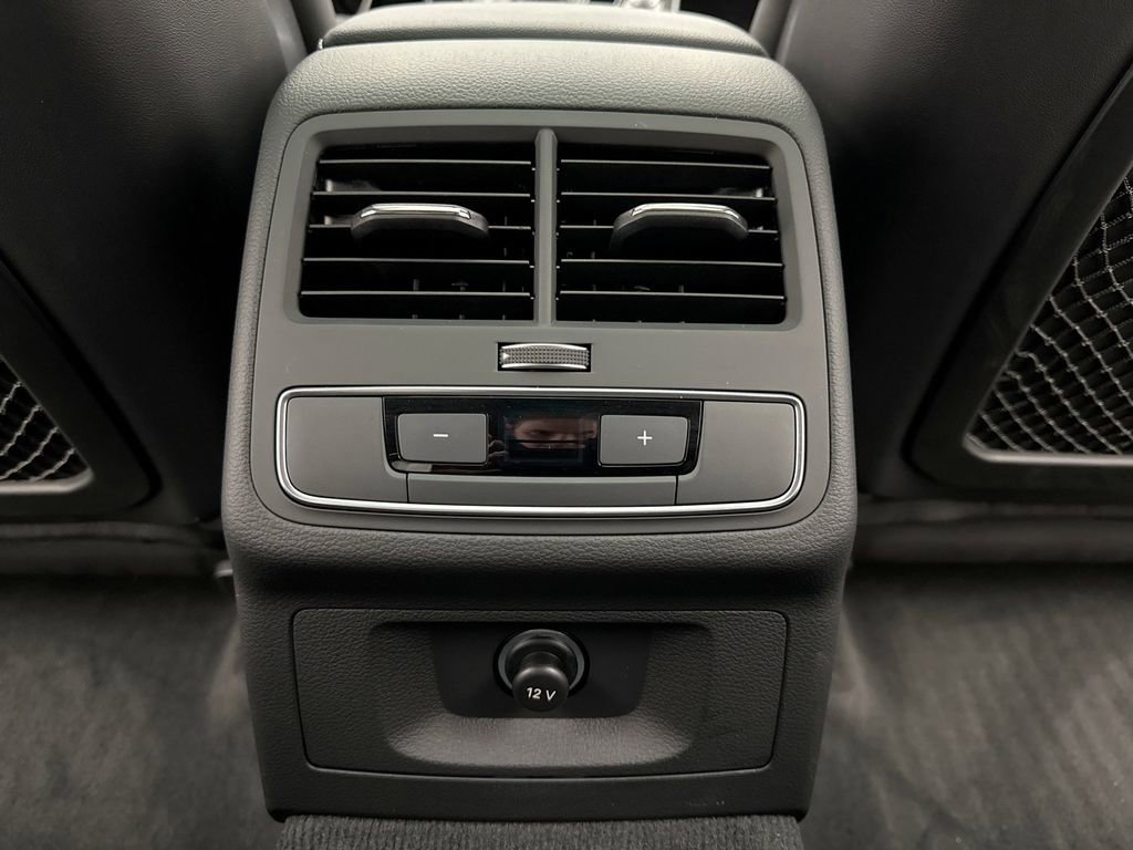 Used 2024 Audi S5 Premium image 19