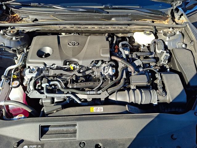 Used 2025 Toyota Camry LE image 32