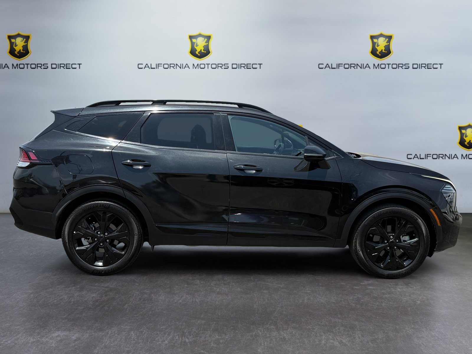 Used 2025 Kia Sportage X-Line AWD/4WD image 6