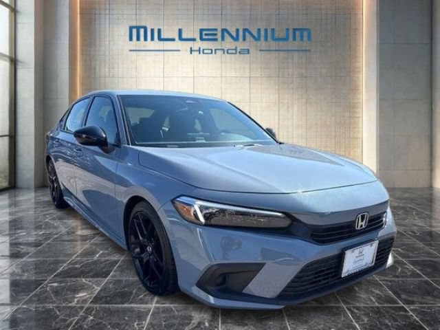 Used 2024 Honda Civic Sport image 2