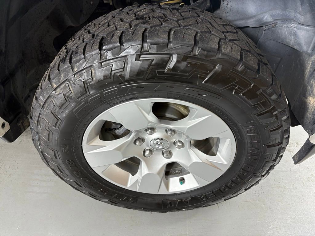 Used 2022 RAM 1500 Laramie w/ Sport Appearance Package AWD/4WD image 10