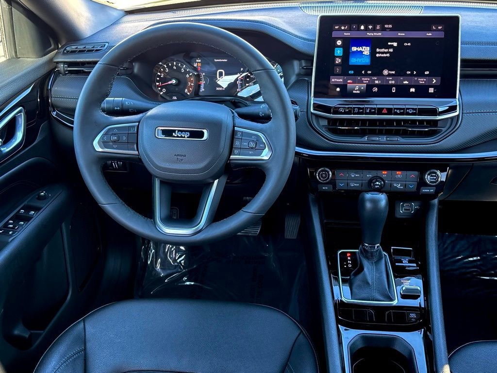 Used 2025 Jeep Compass Latitude w/ Convenience Group image 15