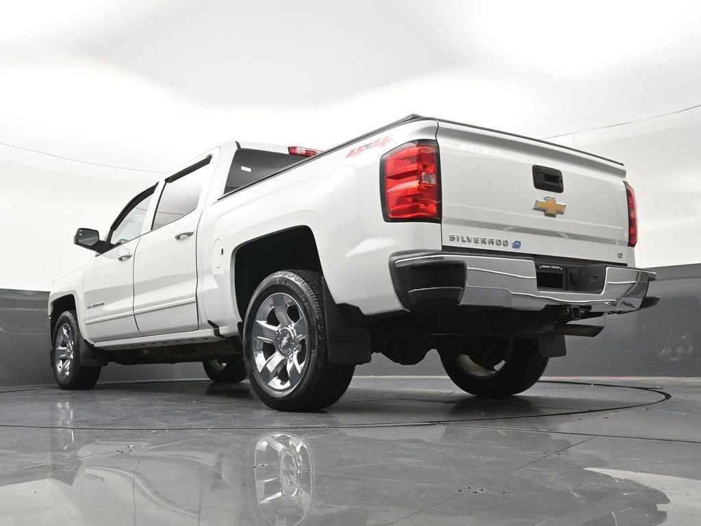 Used 2018 Chevrolet Silverado 1500 LT w/ LT Eassist Package AWD/4WD image 27
