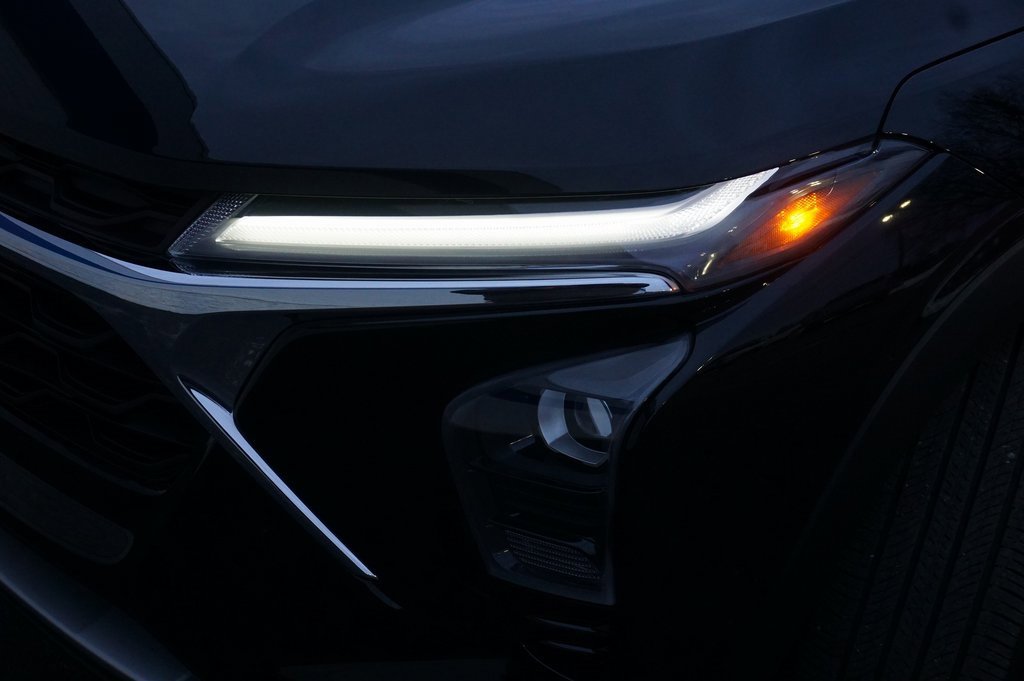 Certified 2024 Chevrolet Trax LT w/ LT Convenience Package image 28