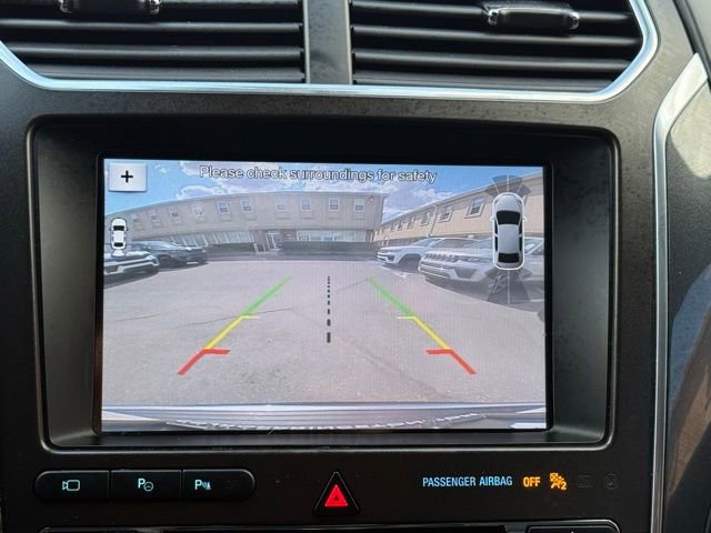 Used 2018 Ford Explorer Platinum image 50