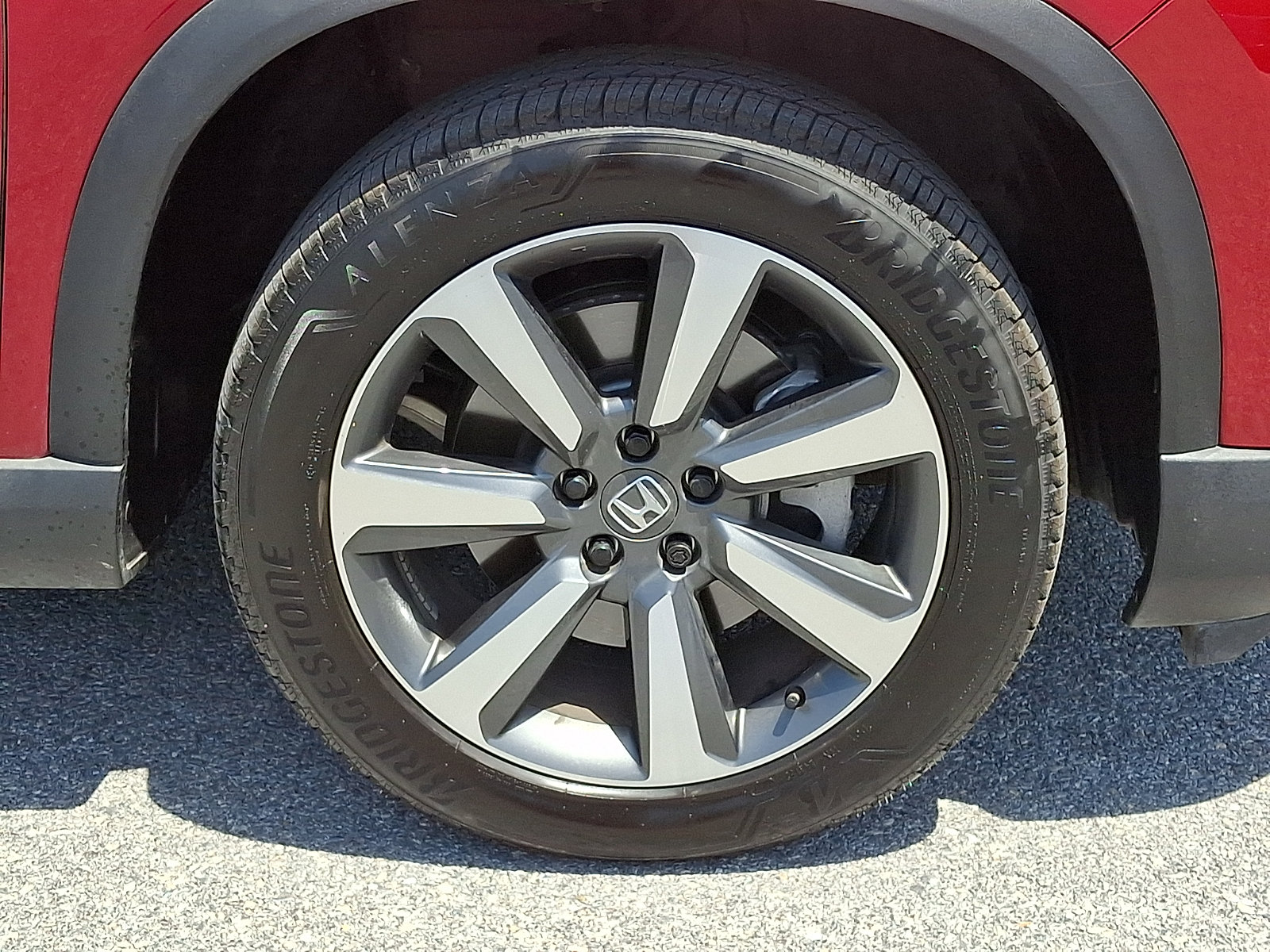 Used 2025 Honda Pilot Elite image 8