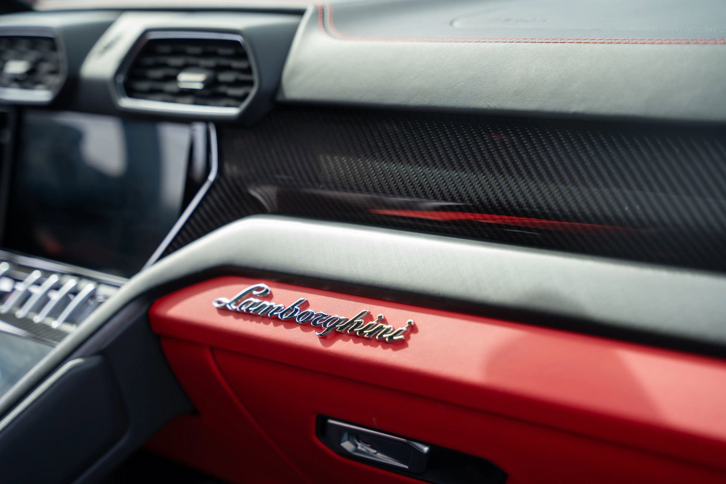 Used 2021 Lamborghini Urus image 14