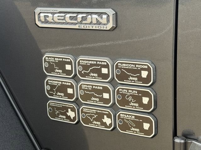 Used 2017 Jeep Wrangler Unlimited Rubicon image 9