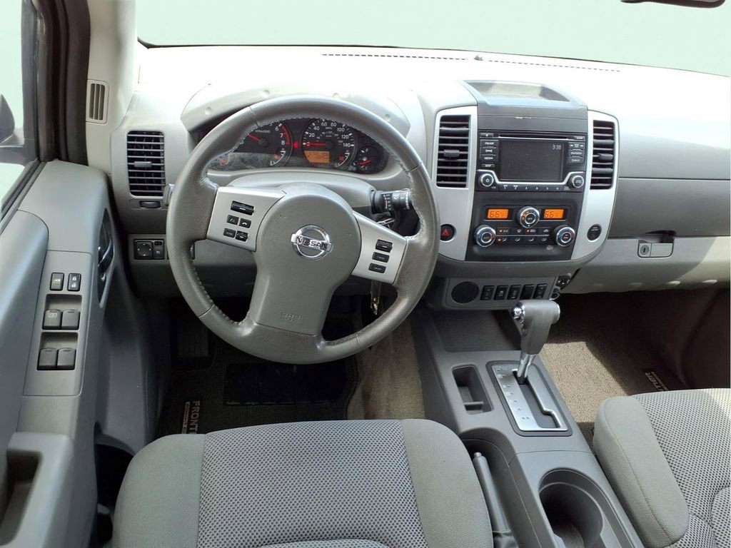 Used 2018 Nissan Frontier SV w/ Value Truck Package image 4