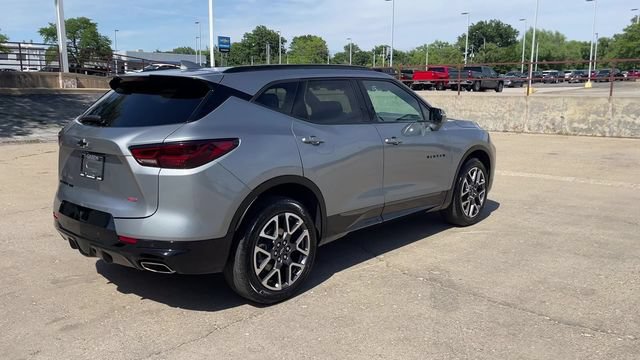 Used 2024 Chevrolet Blazer RS w/ Enhanced Convenience Package AWD/4WD image 8