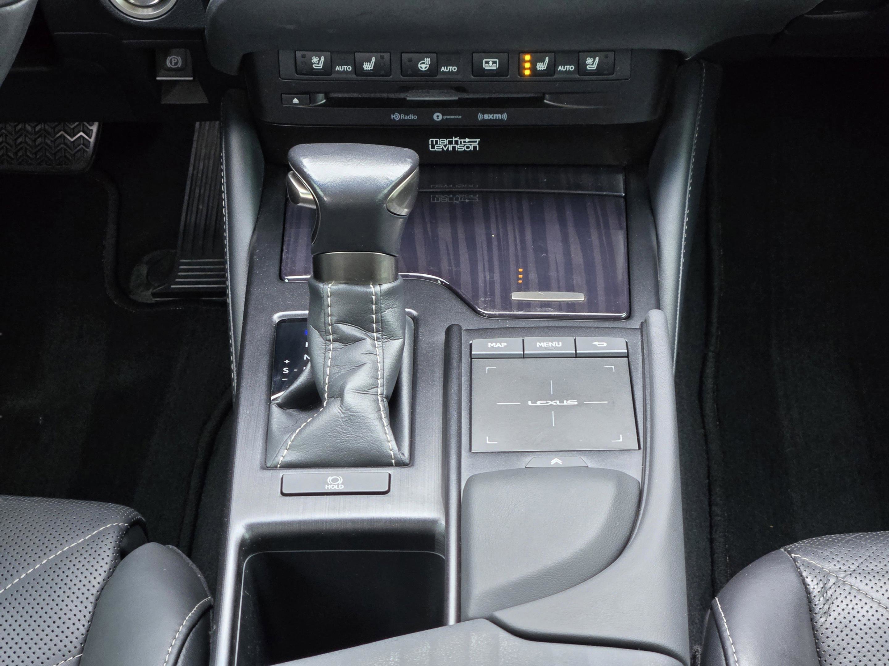 Used 2019 Lexus ES 350 Ultra Luxury FWD image 17