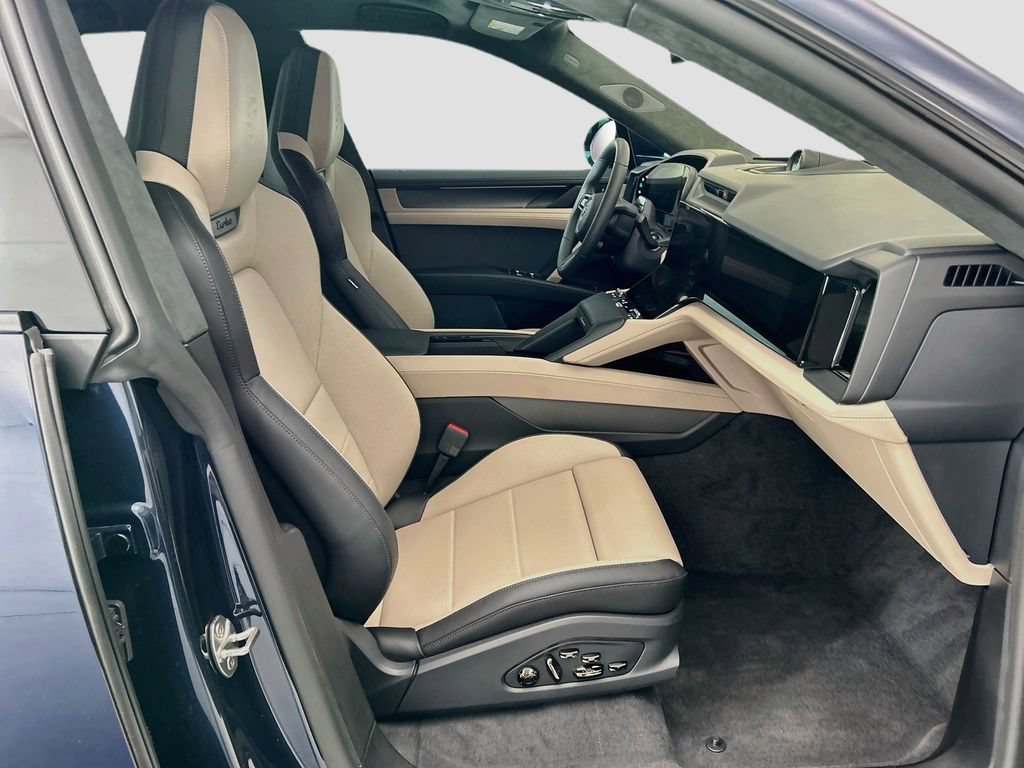 New 2026 Porsche Cayenne Turbo AWD/4WD image 21