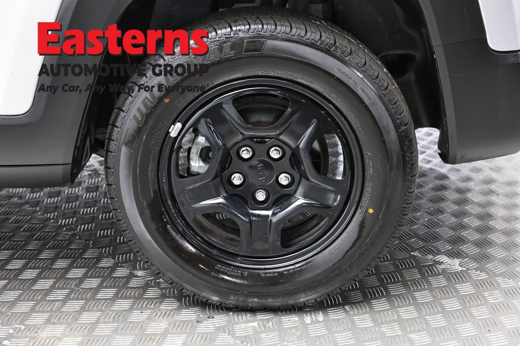 Used 2021 Jeep Renegade Sport image 8