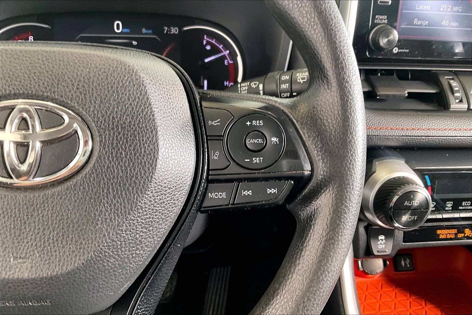 Used 2019 Toyota RAV4 Adventure w/ All Weather Liner Package AWD/4WD image 28