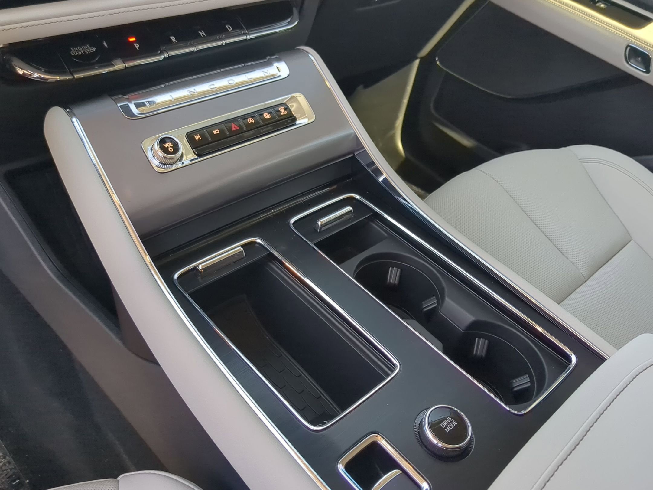 New 2026 Lincoln Aviator 2WD image 20