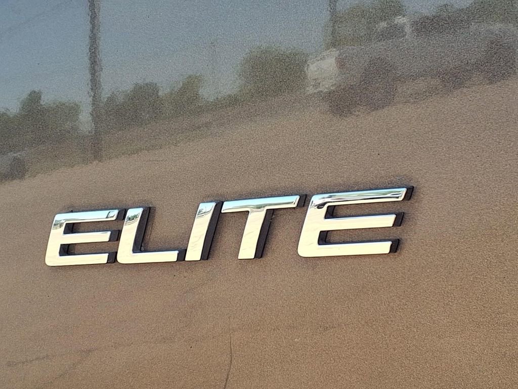 Used 2022 Honda Odyssey Elite image 9