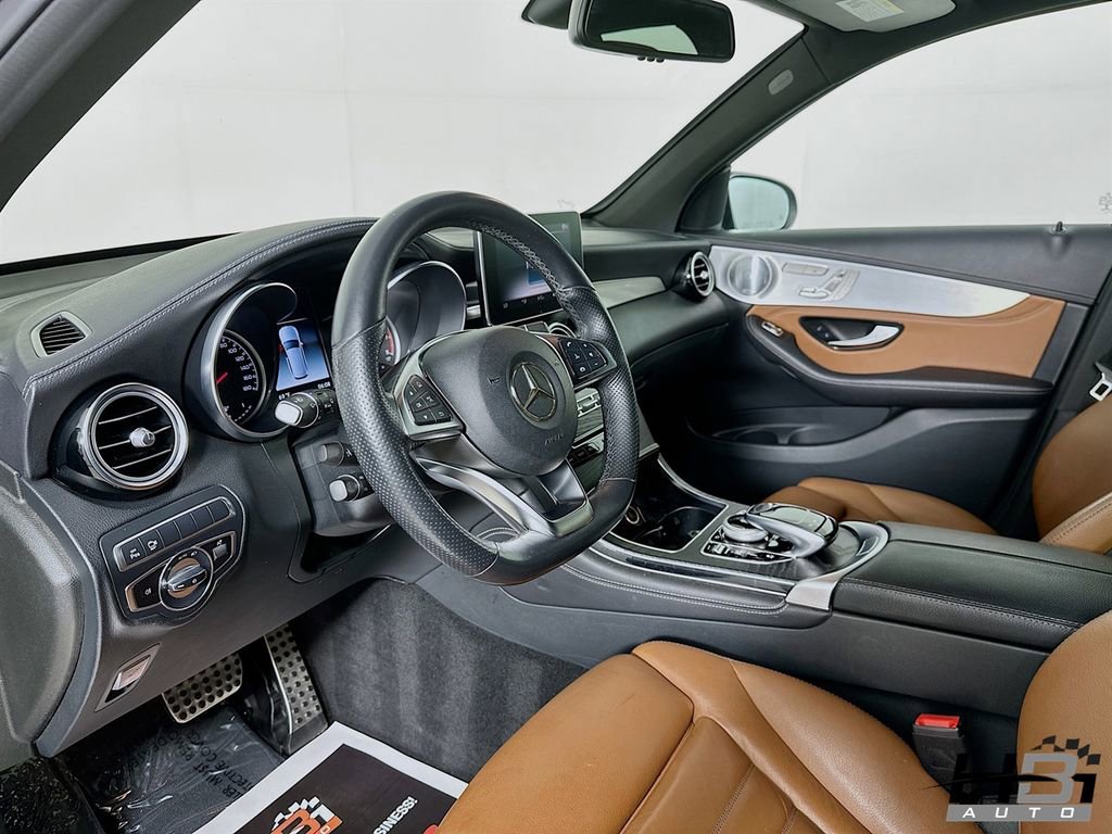 Used 2019 Mercedes-Benz GLC 43 AMG 4MATIC image 10