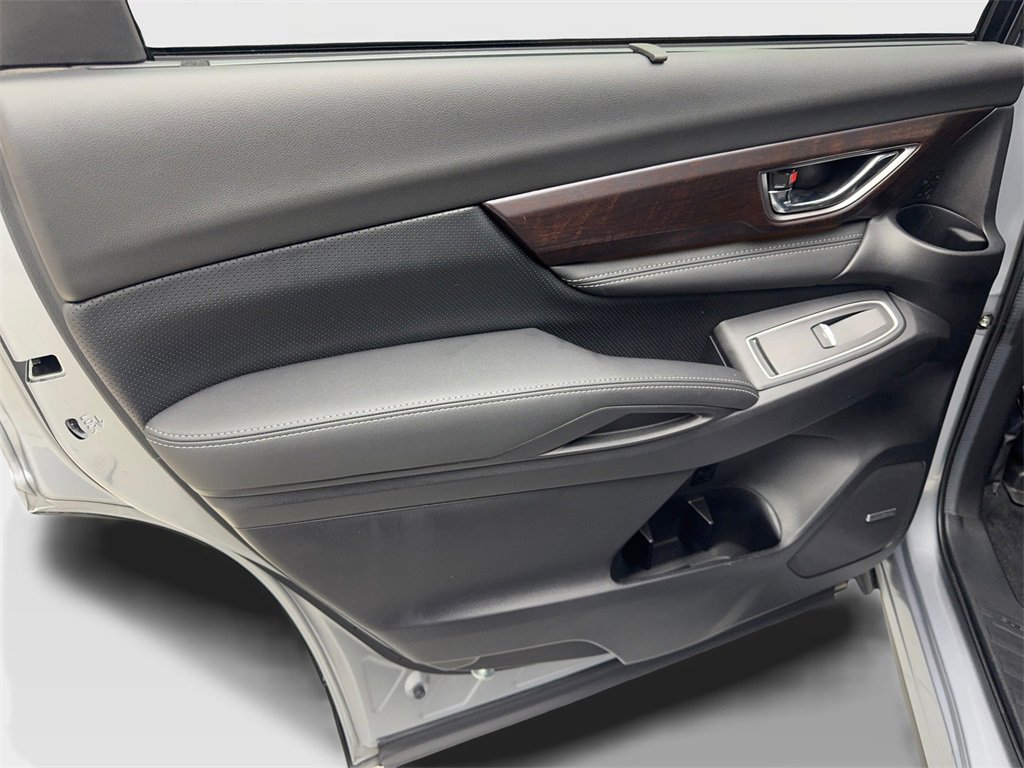Used 2024 Subaru Ascent Touring image 38
