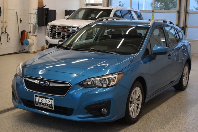 Used 2018 Subaru Impreza 2.0i Premium w/ Eyesight & BSD & Rcta AWD/4WD image 9