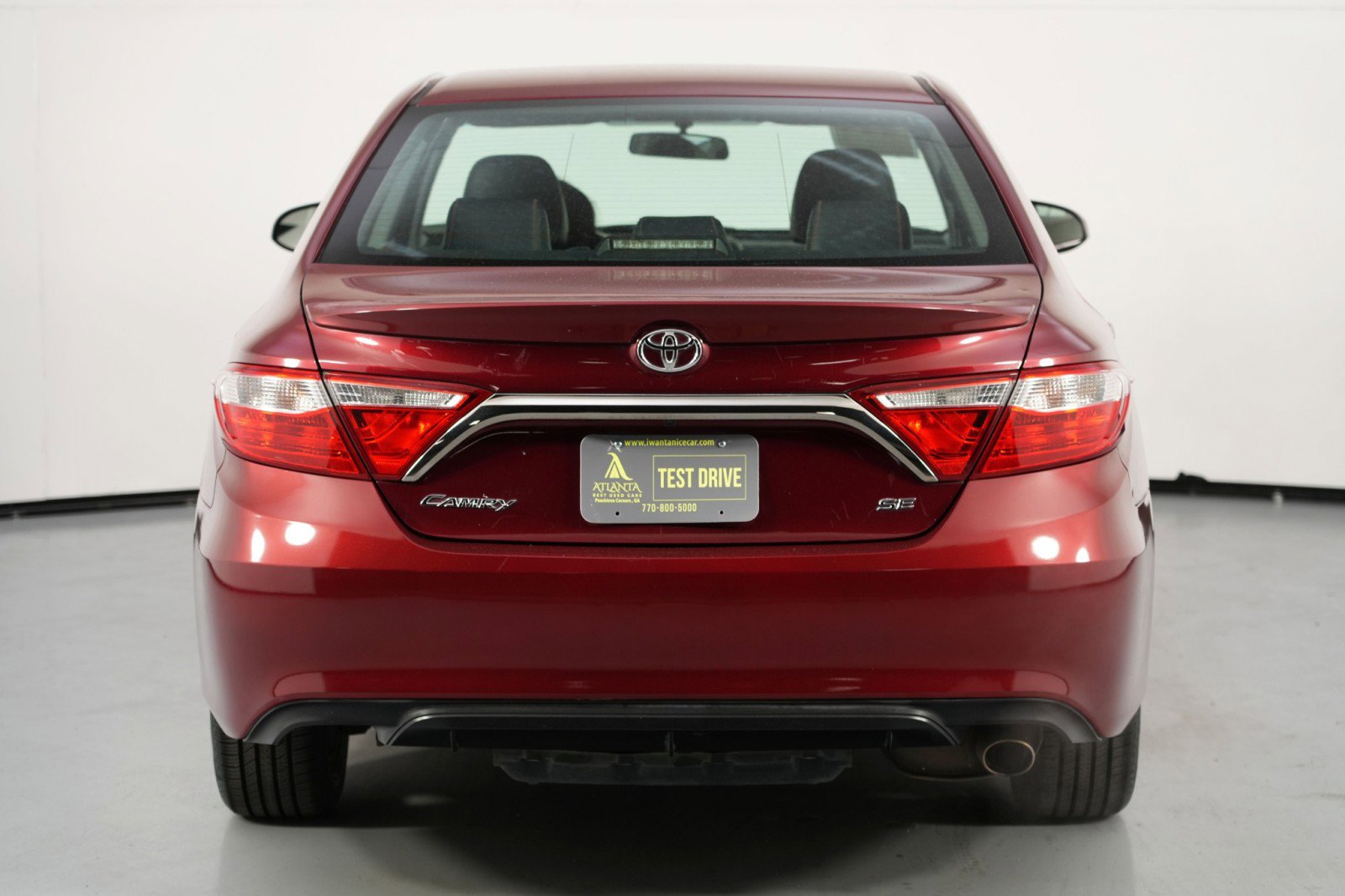 Used 2016 Toyota Camry SE image 41