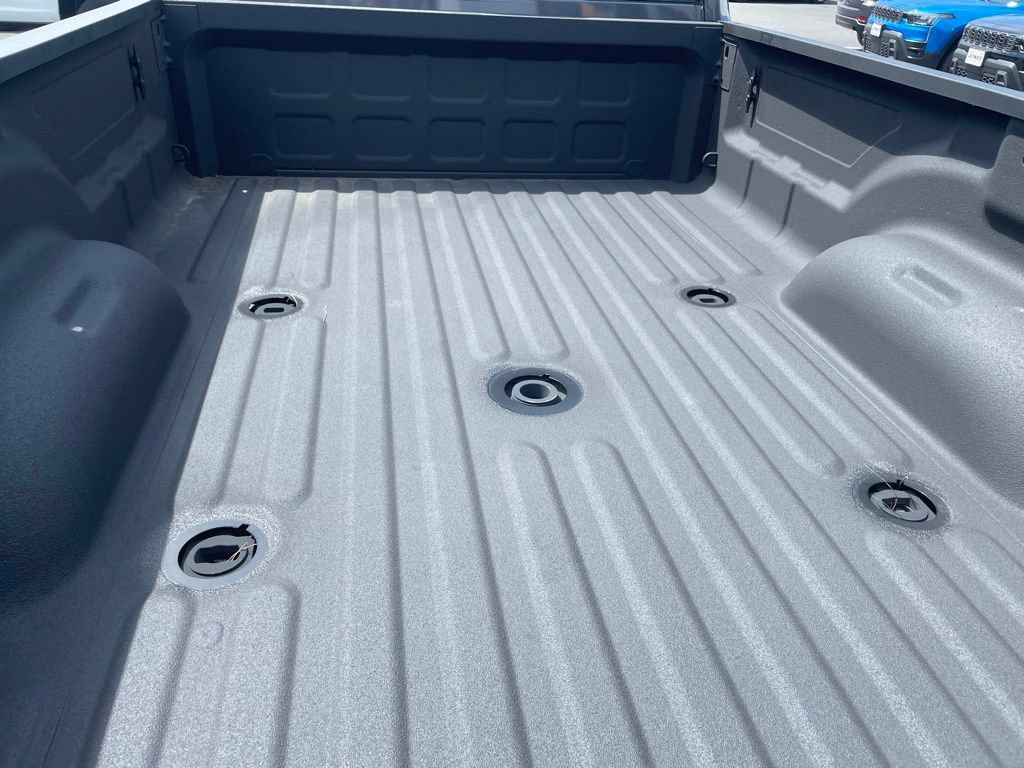 New 2026 RAM 3500 Laramie AWD/4WD image 6