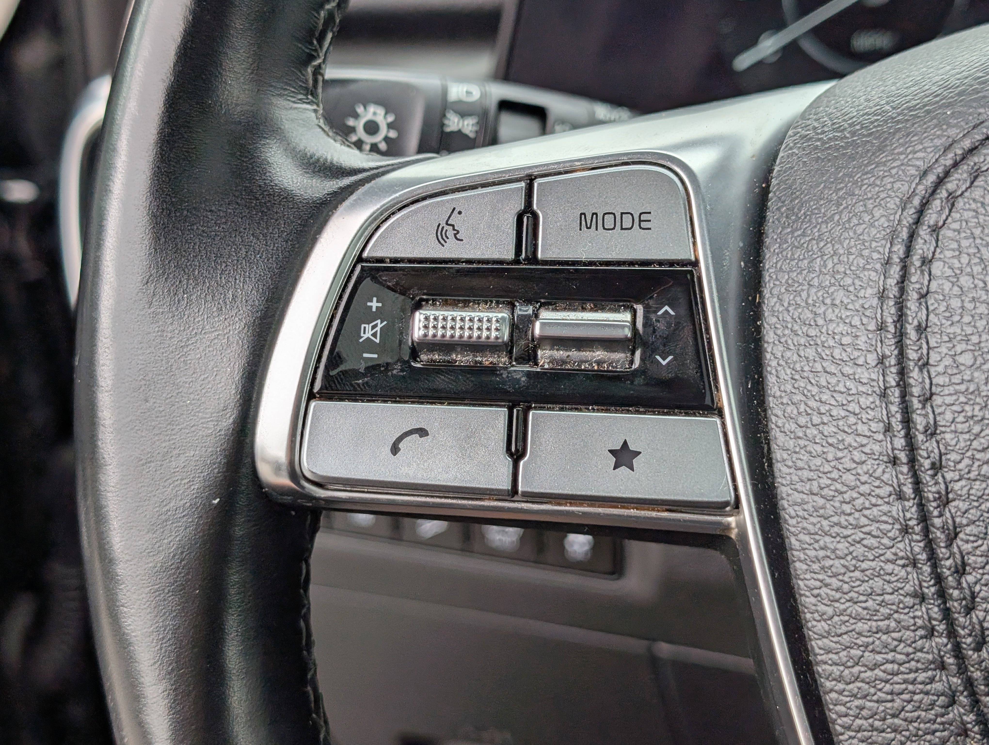 Used 2023 Kia Telluride SX X-Pro image 28