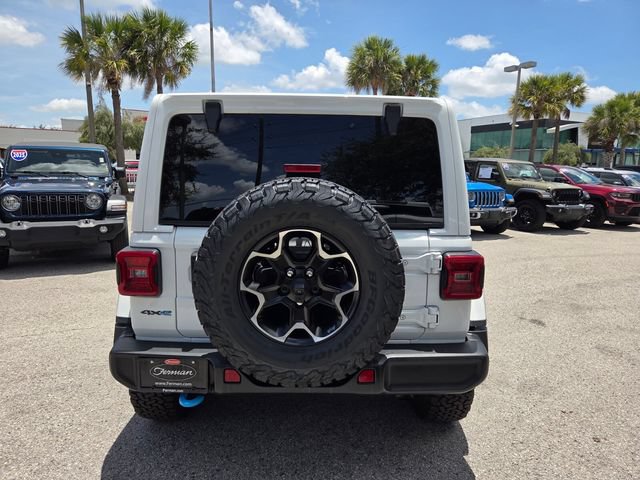 Used 2021 Jeep Wrangler Unlimited Rubicon 4xe AWD/4WD image 13