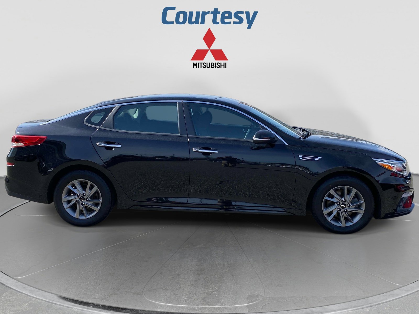 Used 2019 Kia Optima LX FWD image 6