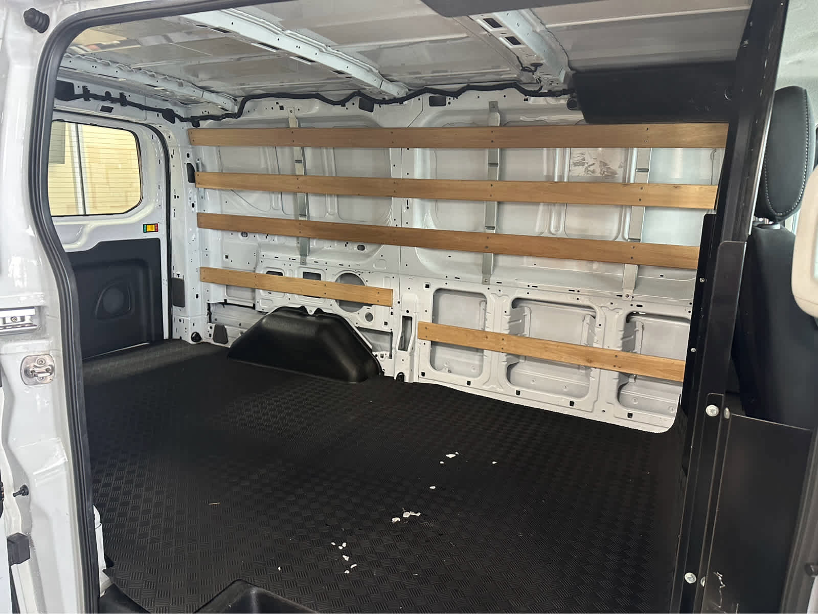 Used 2024 Ford Transit 250 Low Roof w/ Exterior Upgrade Package image 30