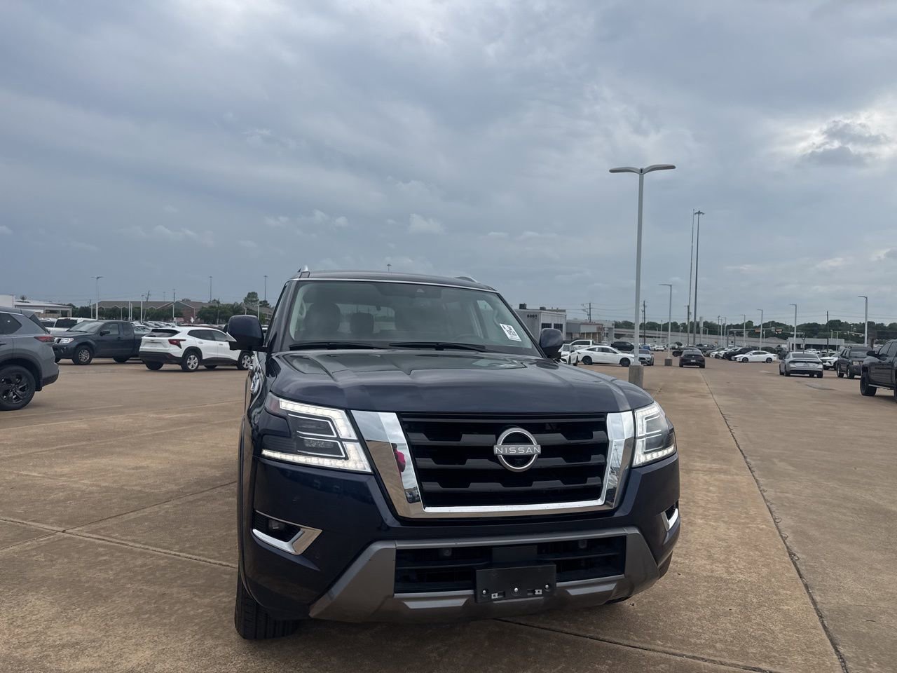 Certified 2024 Nissan Armada SL image 3