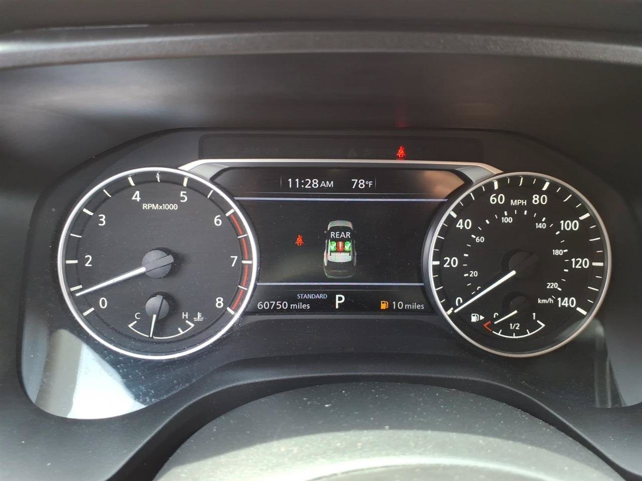 Used 2024 Nissan Rogue SV FWD image 15