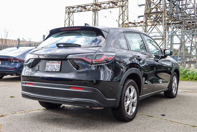 Used 2023 Honda HR-V LX image 8