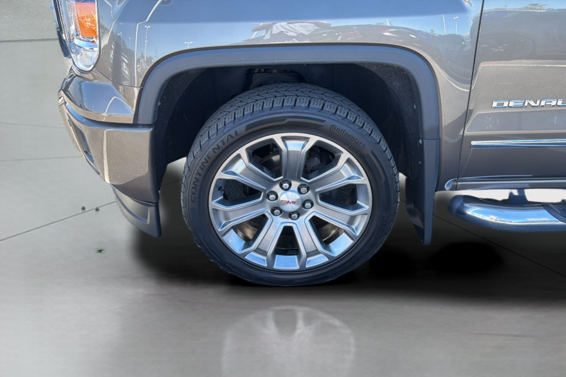 Used 2015 GMC Sierra 1500 Denali AWD/4WD image 38