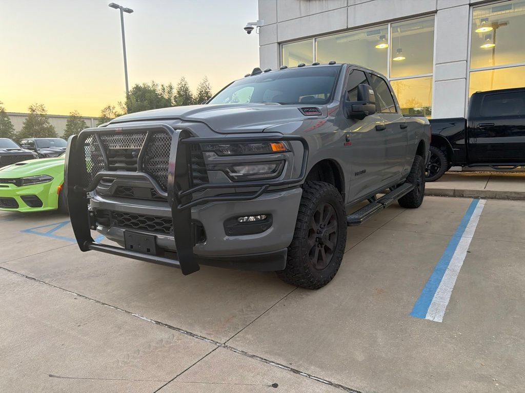 Used 2025 RAM 2500 Big Horn AWD/4WD image 4